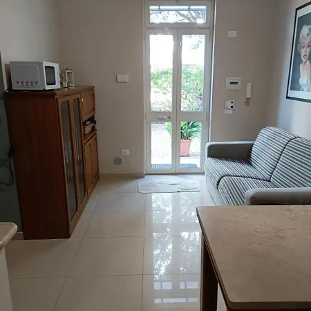 Apartament Short Lets Pescara