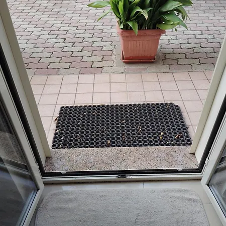 Short Lets Apartment *